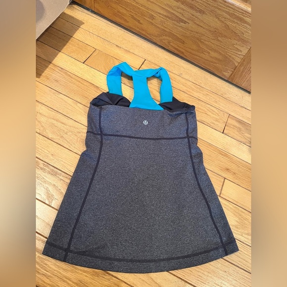 Lululemon - Athletic Tank - Picture 3 of 7